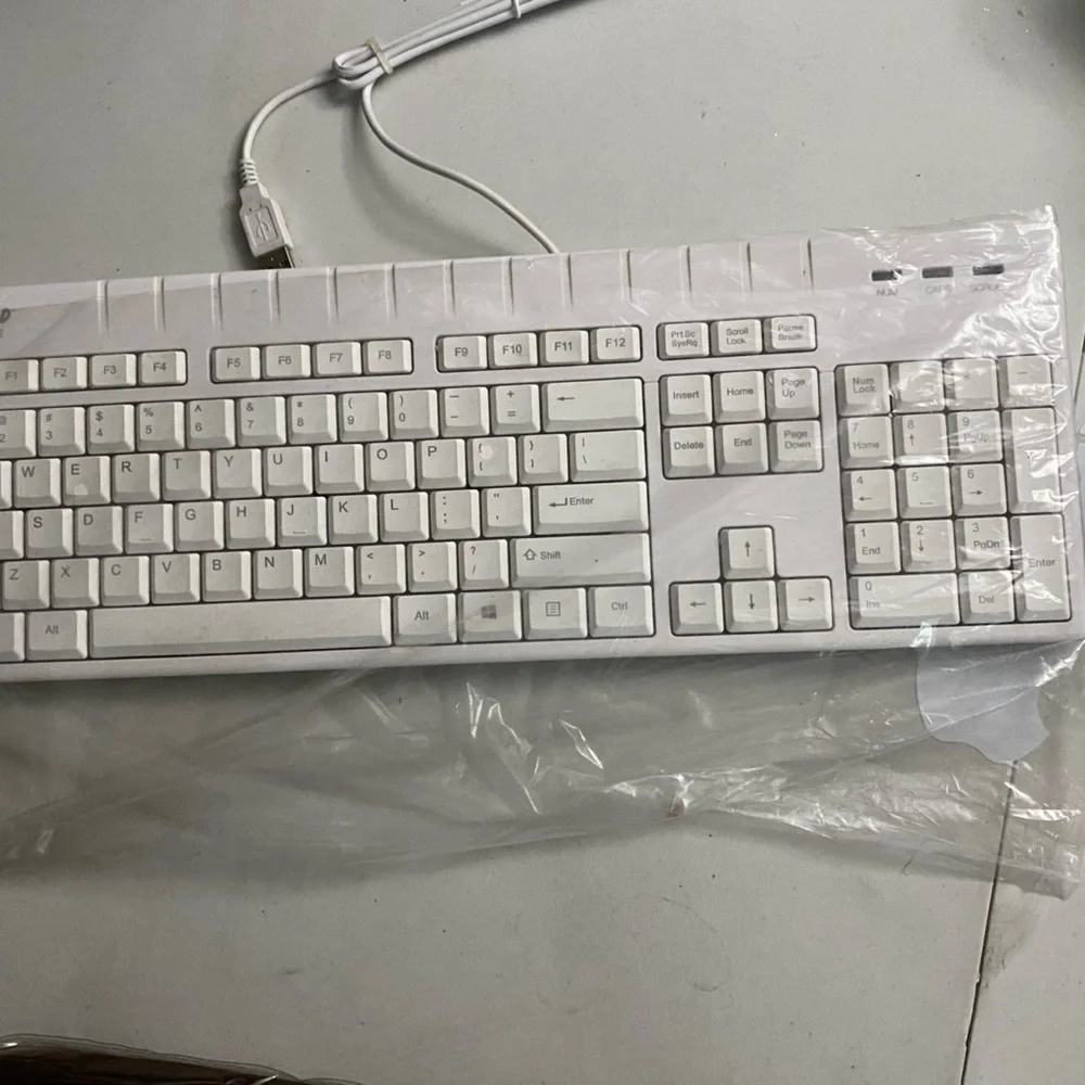 New Howard medical keyboard for computers. Model no: ALB 139UW-HW